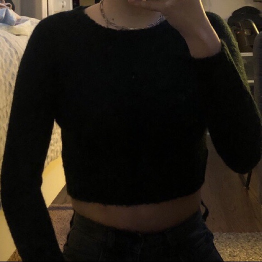 Black Cropped Sweater